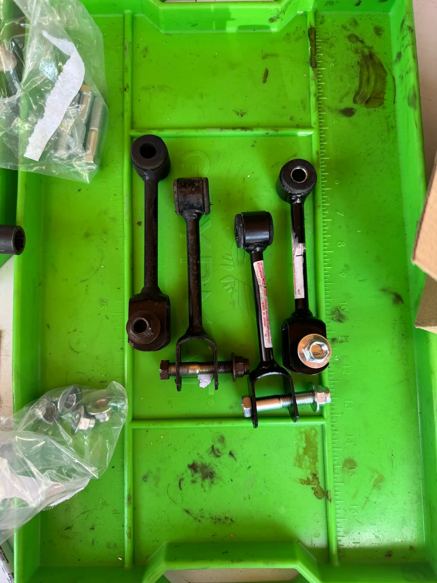 Leaf spring bushings
