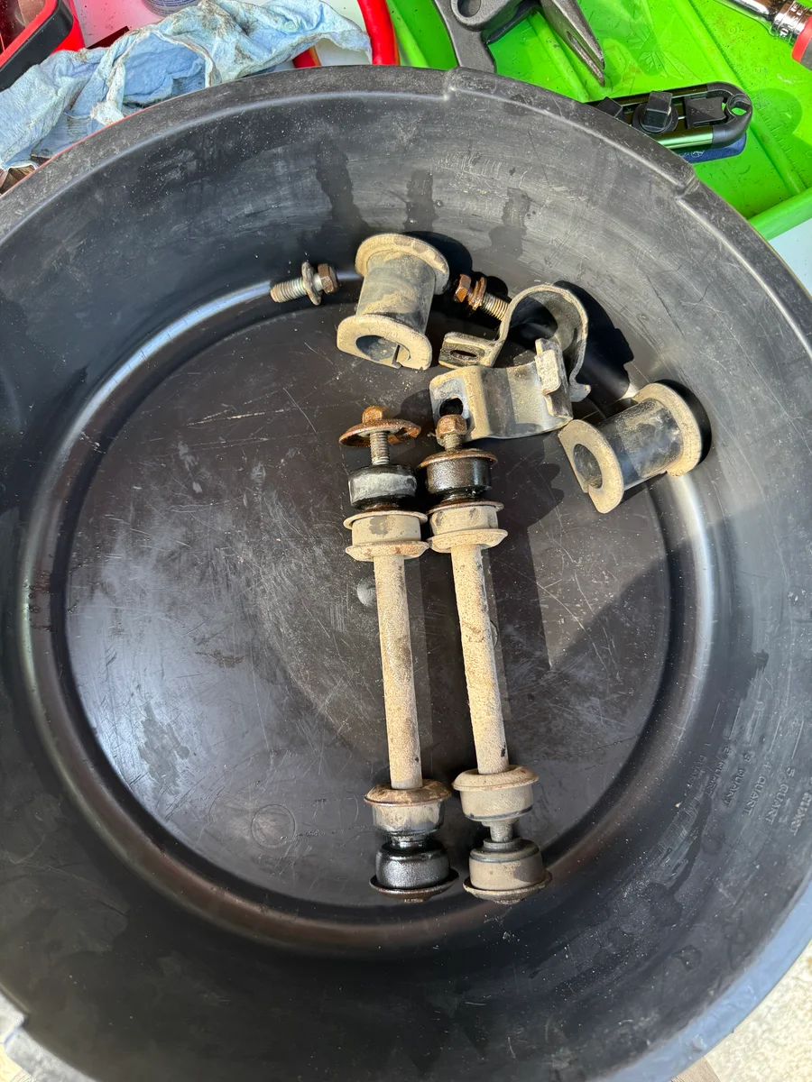 Leaf spring bushings