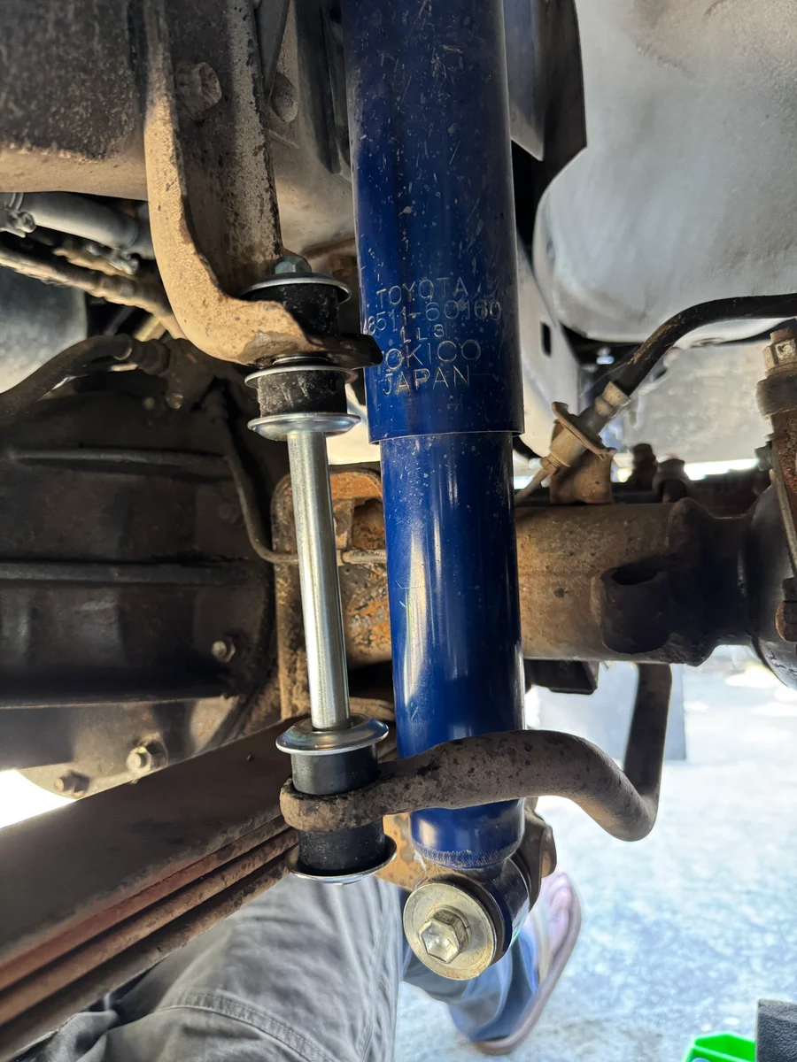 Leaf spring bushings