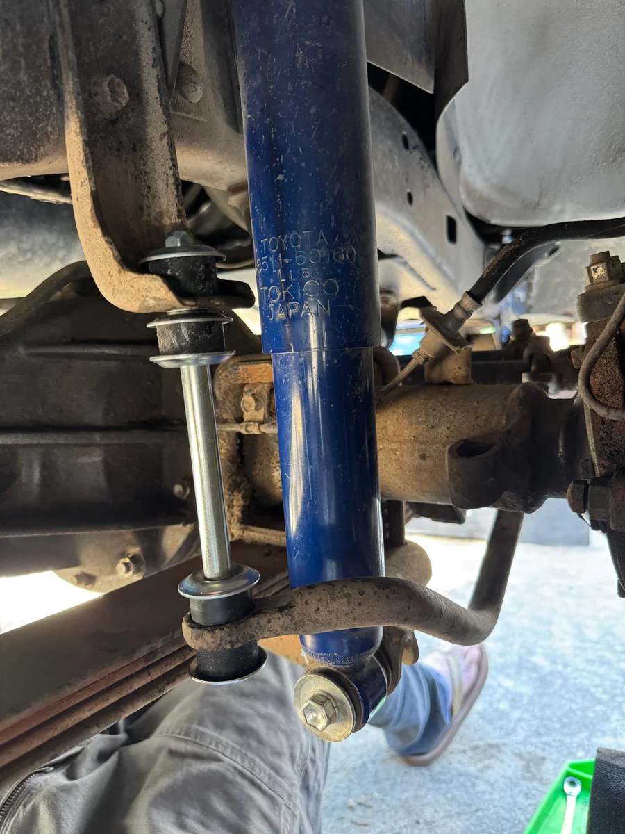 Leaf spring bushings