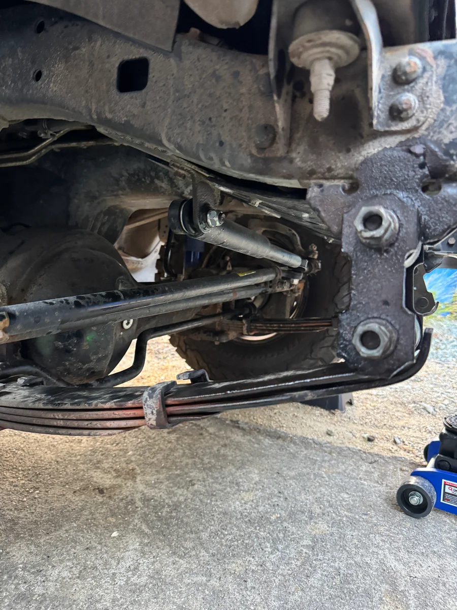 Leaf spring bushings