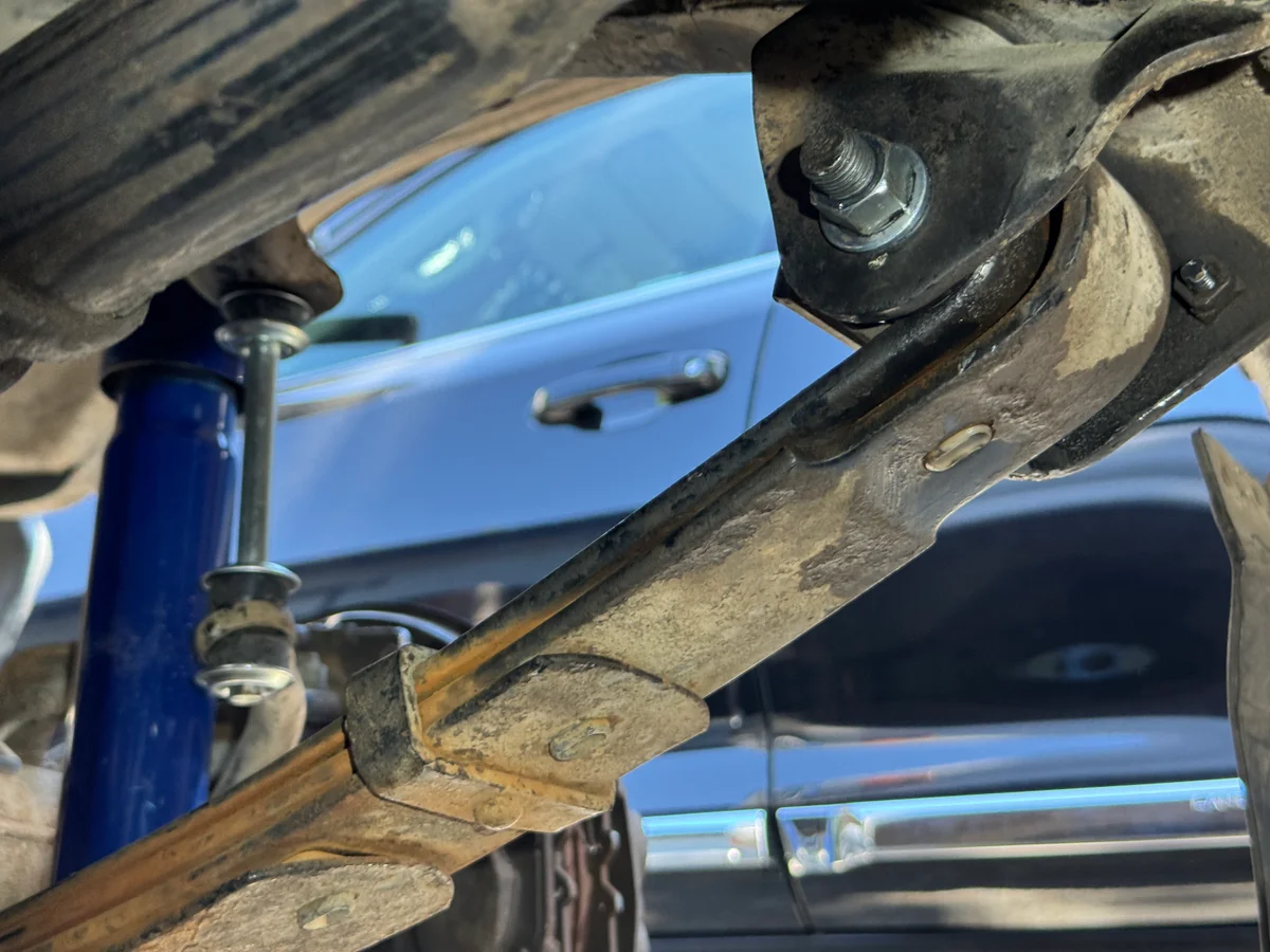 Leaf spring bushings